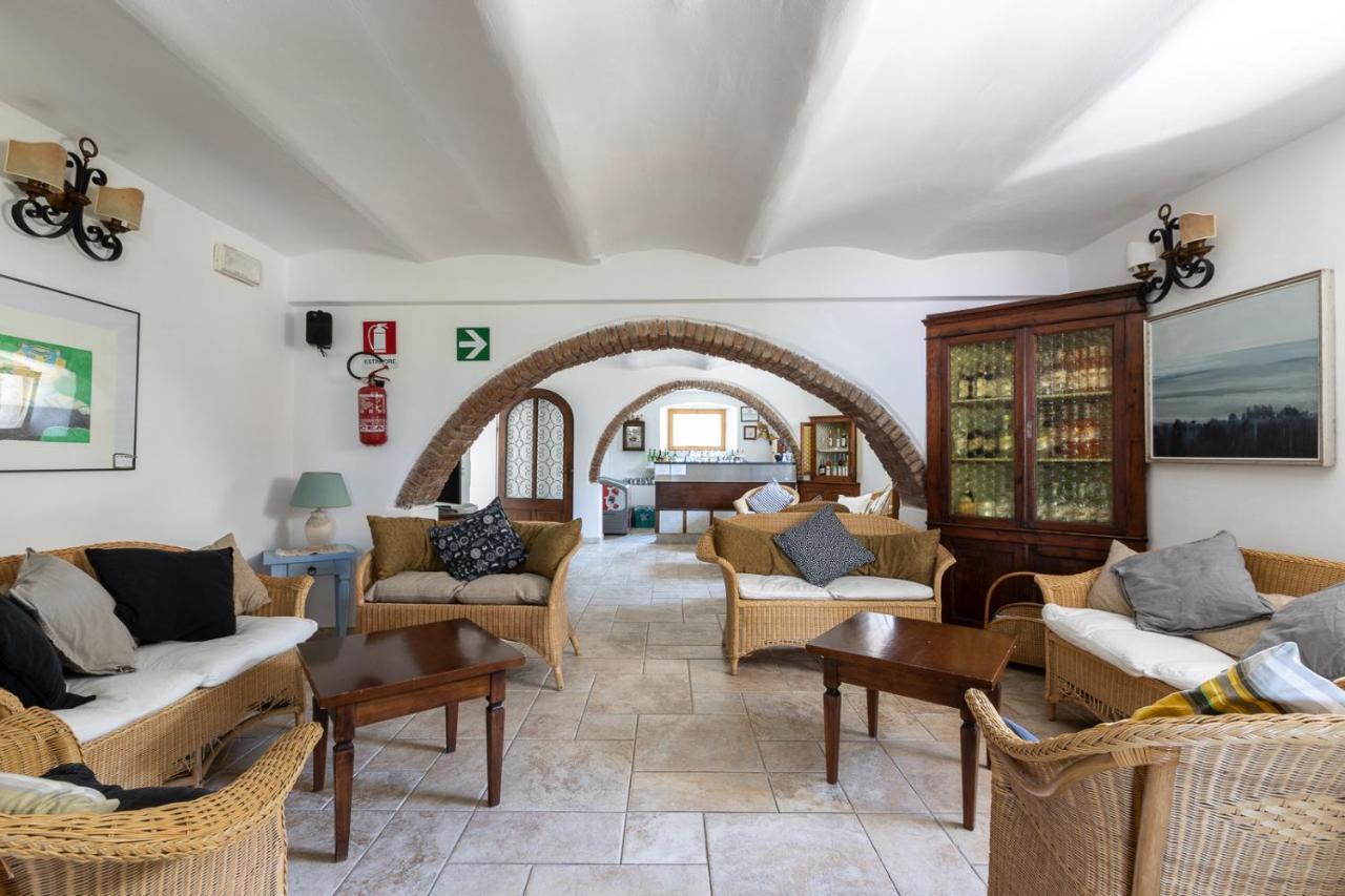 ג'יליו פורטו Hotel Castello Monticello מראה חיצוני תמונה